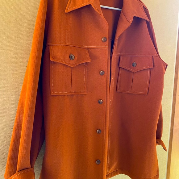 Vintage Rust Jacket - Picture 2 of 6